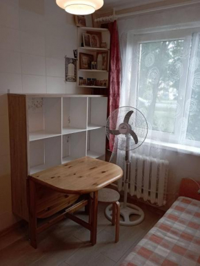 A comfortable 18m room with balcony